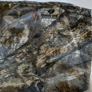 Mossy Oak bed skirt